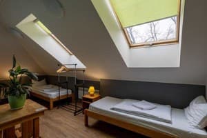 Хостел Dream Hostel Kiev. Место в общем трехместном номере  3