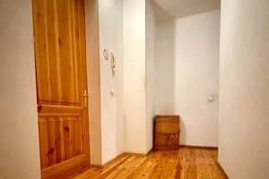 Flatkiev станция метро Контрактовая Площадь 7