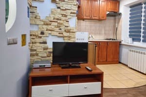 Home Hotel на лівому березі вул. Митрополіта Андрія Шептицького, 1-а 4
