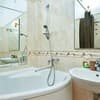 Квартира Home Hotel ул. Крещатик, 27. Апартаменты 4-местный Двухкомнатная квартира, ул. Крещатик, 27 18