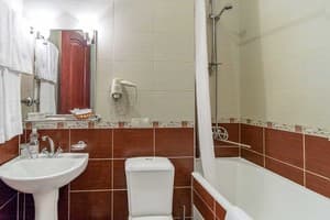 Отель Украина. Люкс двухместный  6