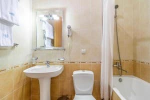 Отель Украина. Стандарт двухместный  6