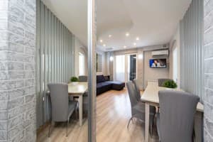 Квартира двухкомнатная на бульваре Леси Украинки 20. Апартаменты 4-местный 206 11